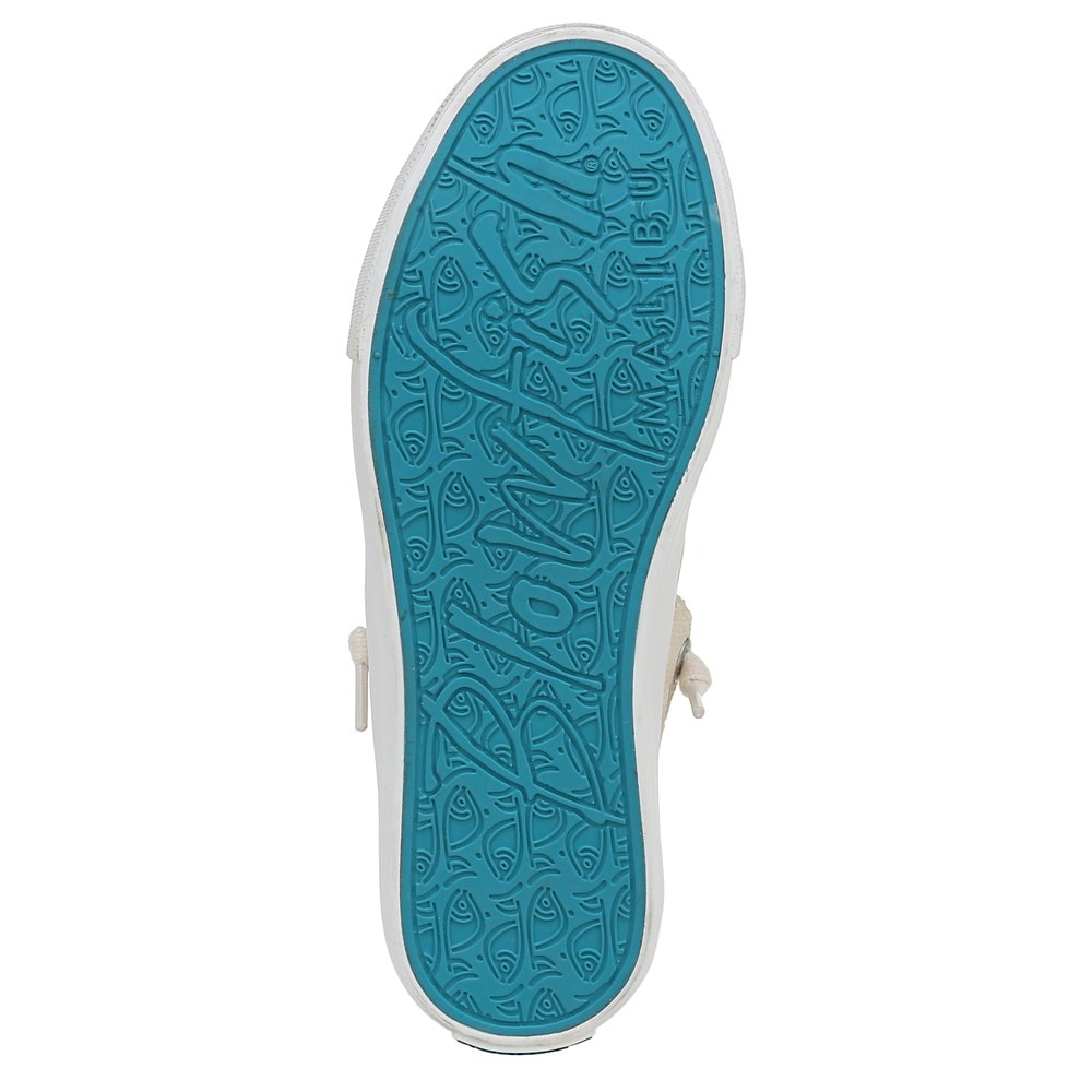 Blowfish Women\'s Martina Slip On Sneaker - Champagne Faux Leather Blowfish Women\'s Martina Slip On Sneaker - Champagne Faux Leather